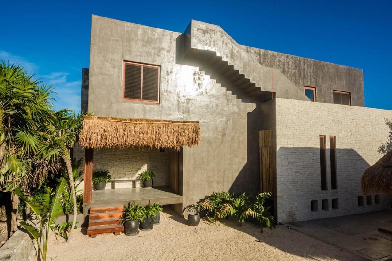 Beachfront Villa In Tankah Bay Tulum Exterior foto
