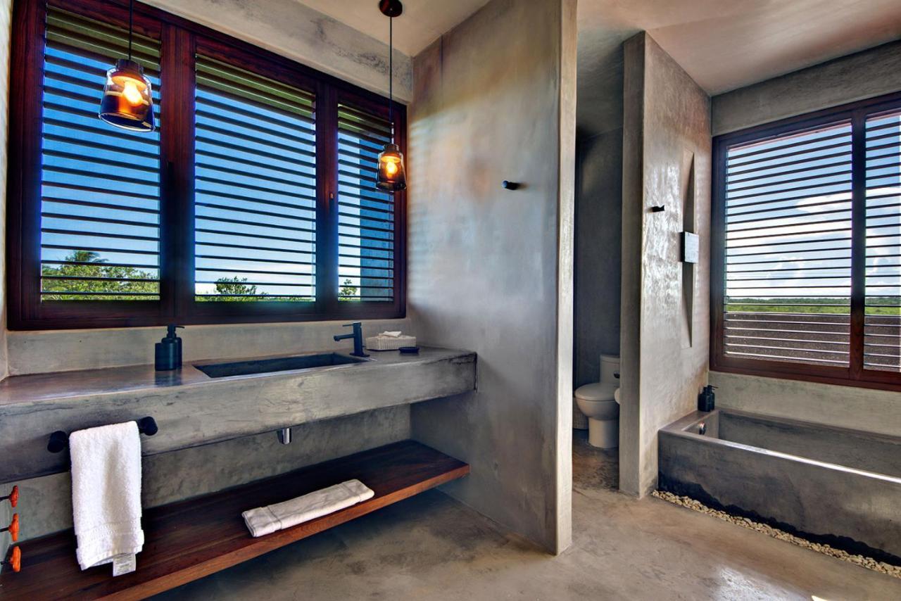 Beachfront Villa In Tankah Bay Tulum Exterior foto